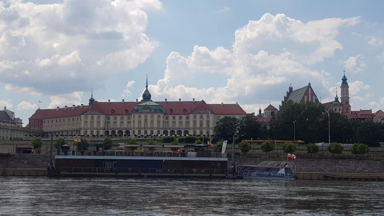 Stadium Apart Warsaw Luaran gambar
