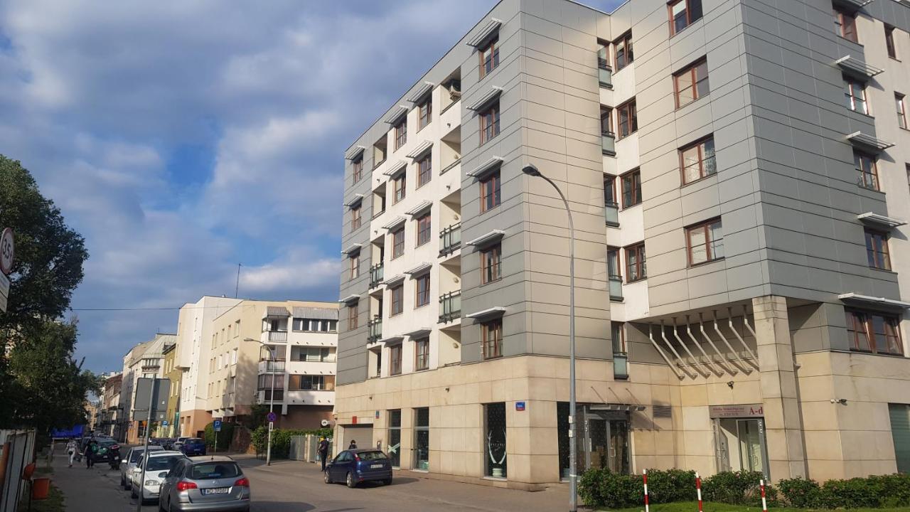 Stadium Apart Warsaw Luaran gambar